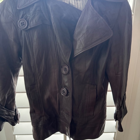 Mike and Chris Leather Jacket - Picture 5 of 7